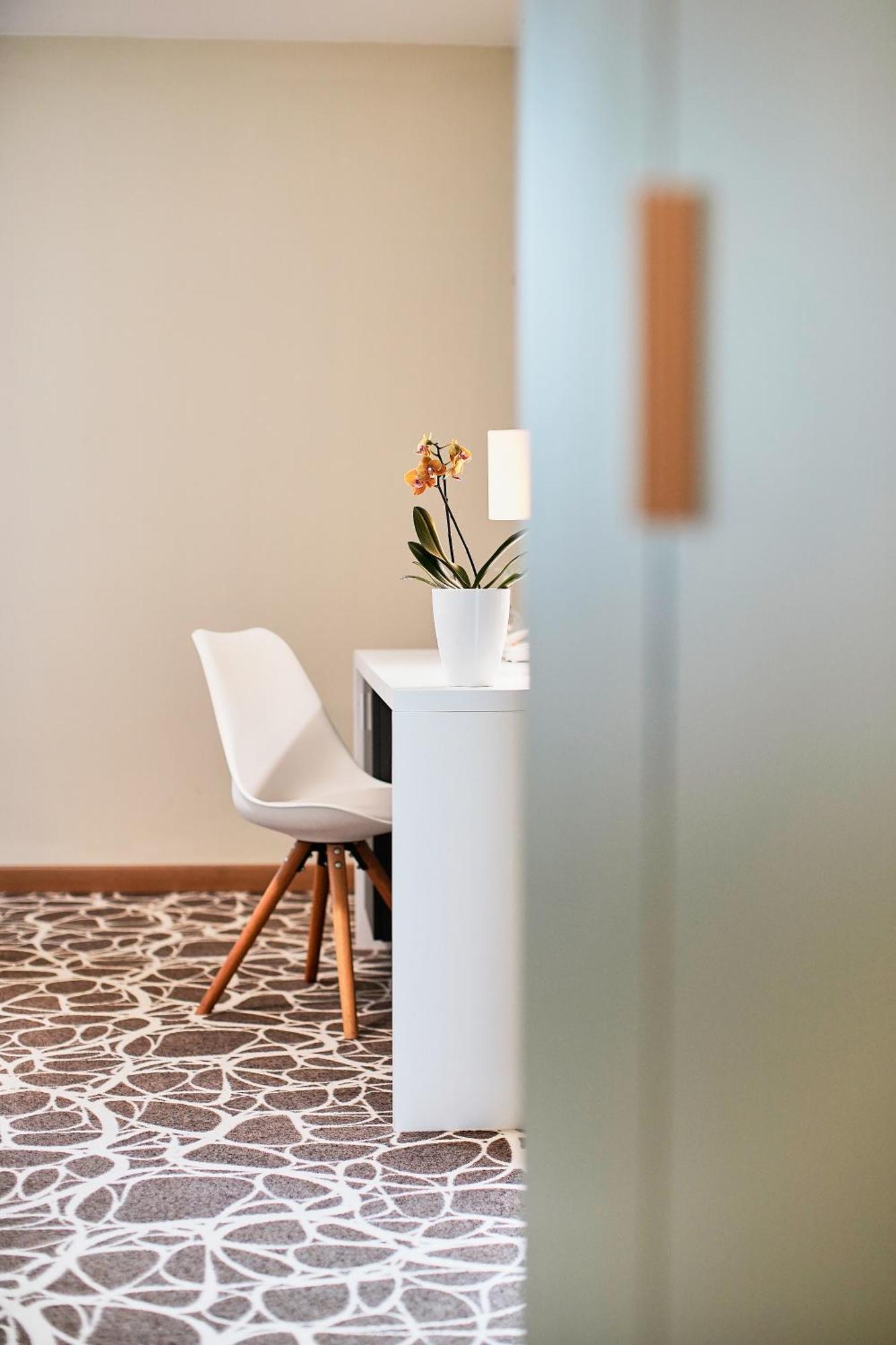 Bassiana Hotel Es Etterem Sárvár Εξωτερικό φωτογραφία