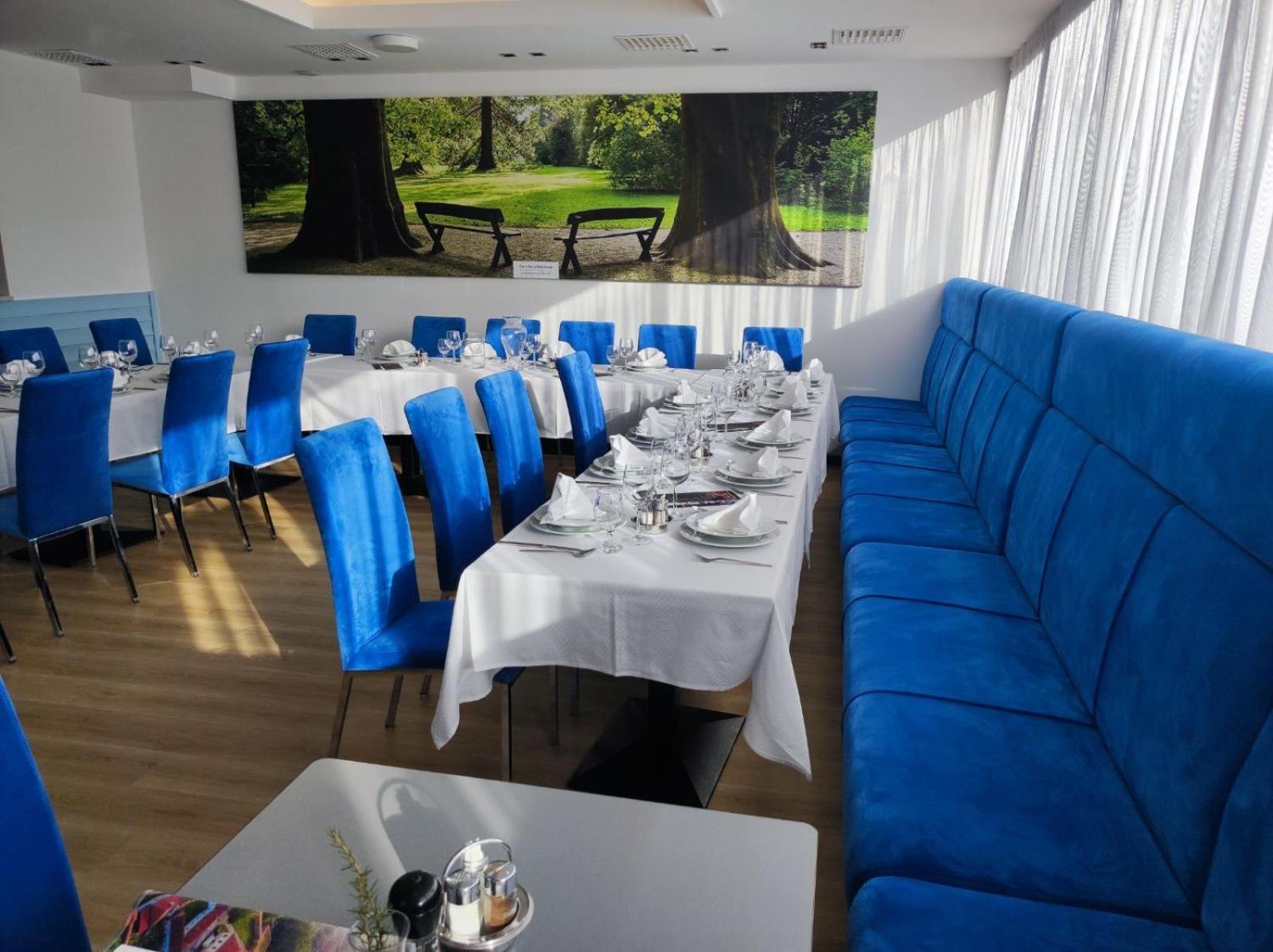 Bassiana Hotel Es Etterem Sárvár Εξωτερικό φωτογραφία